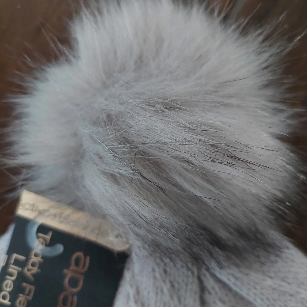 Apana teddy fleece pom beanie hat - Picture 4 of 7